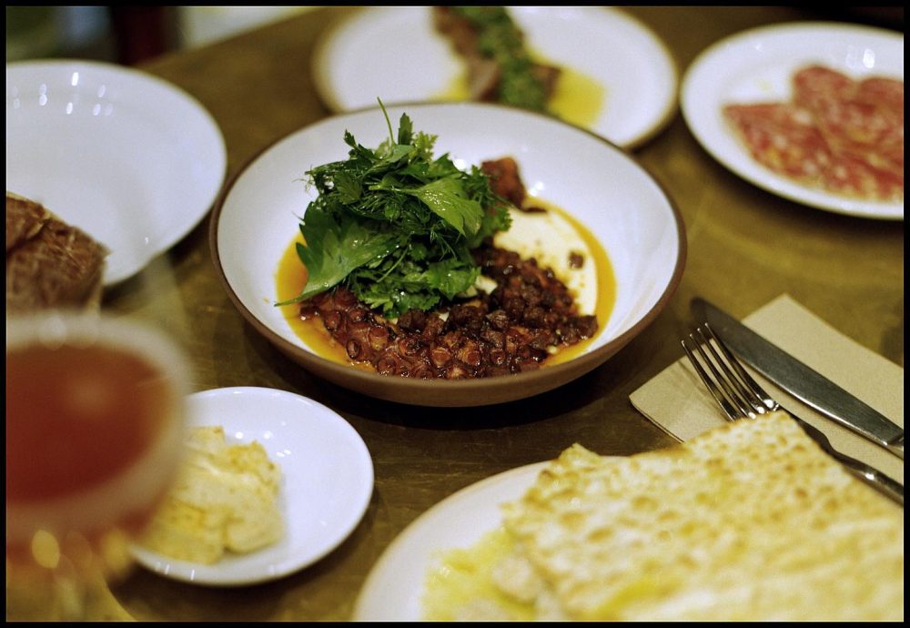 bar_celeste_1596948731_2371700318891353360_4475846559