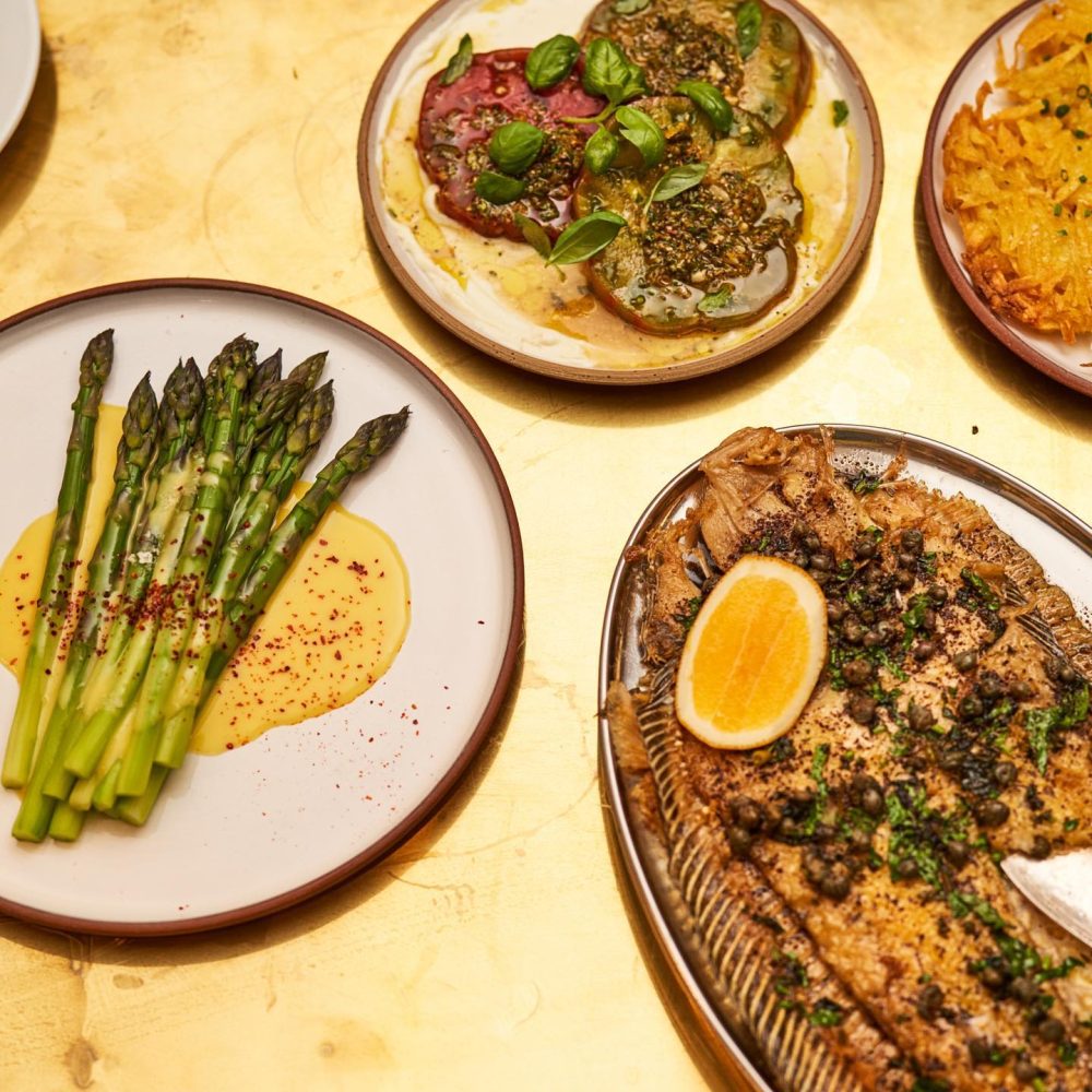 bar_celeste_1599620985_2394116804100451238_4475846559